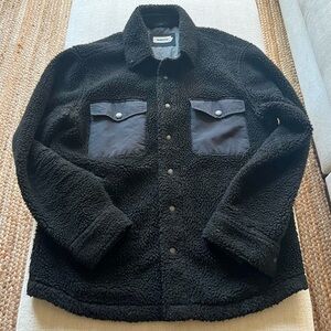 Taylor Stitch Timberline Jacket in Onyx Sherpa